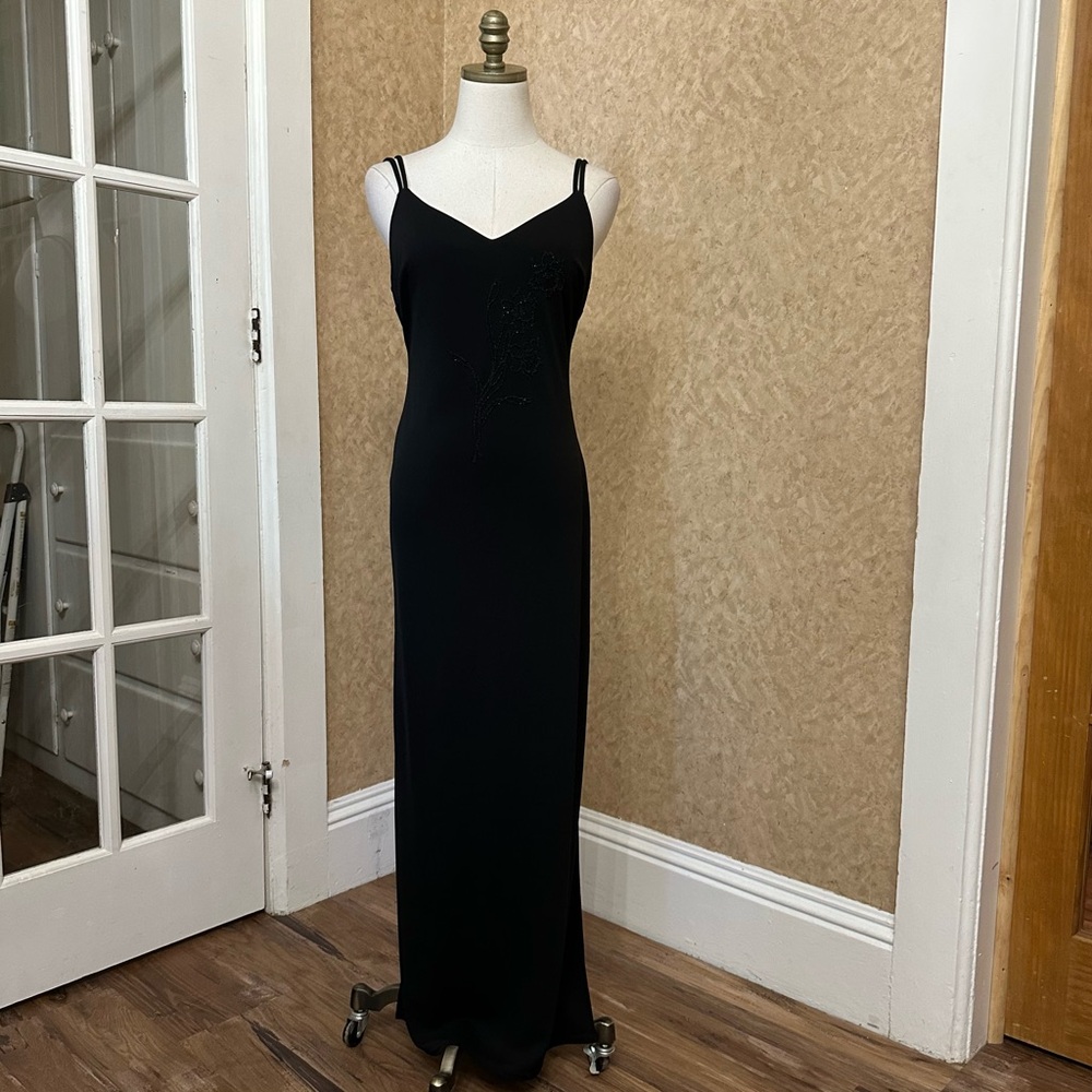 VTG Y2K 90s Black Beaded Flower Floral Strappy Low Back Formal Prom Gown Dress